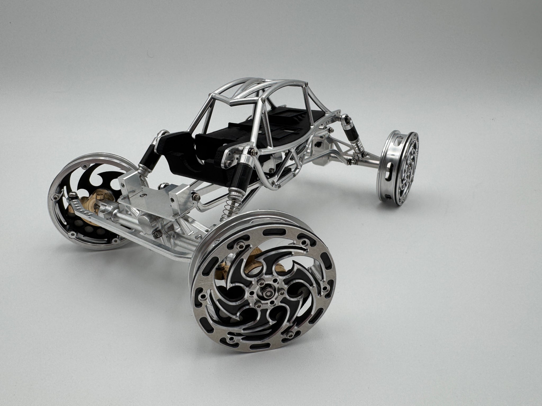 FANATIC♢CRISIS IMG_2306_2048x.jpg?v=1756299201